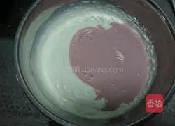 Strawberry Cheese Mousse Cake Recipe Illustration 15