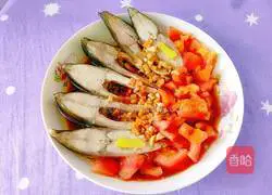 Illustration of how to steam fish with tomatoes 12