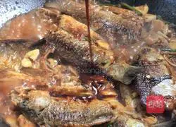 Illustration of home-style crispy bone fish 7