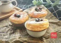 Illustrations of how to make soufflé without an oven 10