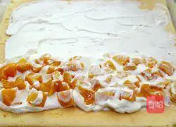 Yellow Peach Cream Cake Roll Recipe Illustration 18