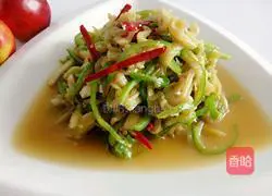 Illustration of how to stir-fry shredded eggplant with pepper 10