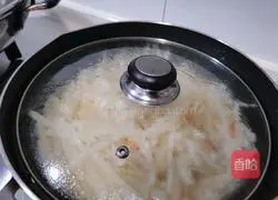 Illustration of how to make fried shredded radish with dried shrimp 8