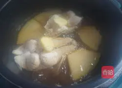 Illustration of how to make winter melon stewed herring 8