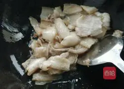 Illustration of how to make twice-cooked pork with ginger 3