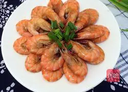 Illustration of how to fry prawns in oil 6