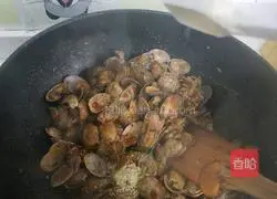 Illustration of Spicy Huajia Recipe 14