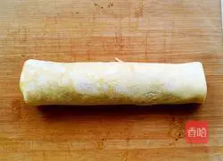Illustration of how to make egg and meat rolls 8