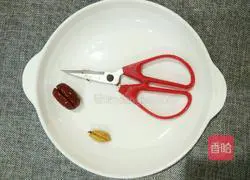 Illustration of how to make cold cuts and desserts that are too soft 3