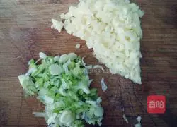 Illustration of how to make tomato sauce shrimp 2