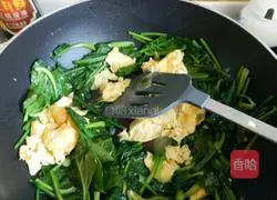 Spinach and scrambled eggs Practice illustration 4