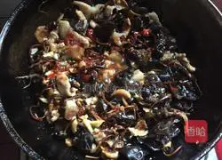 Griddle Tea Tree Mushrooms Illustration of how to do it 3