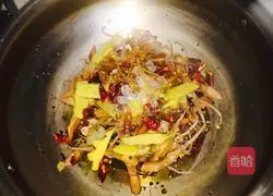 Illustration of making sauced duck tongue 4