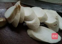 Illustration of how to make vegetarian twice-cooked pork 3