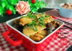 Illustration of how to make chicken stewed mushroom vermicelli 11