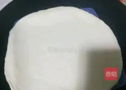 Illustration of how to make spring pancake skin 4