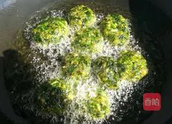 Illustration of how to make shrimp and chrysanthemum balls 11