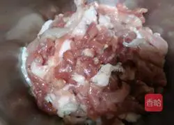 Illustration of how to make fish-flavored shredded pork rice bowl 1