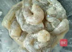 Chinese Restaurant 2 - Breadcrumbs Illustration of how to make fried shrimp 3