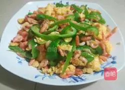 Illustration of how to make scrambled eggs with small river shrimp 7