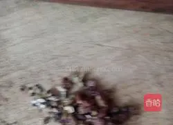 Illustration of how to make shredded pepper and chicken 2