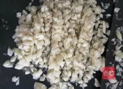 Illustration of how to make garlic oysters 3