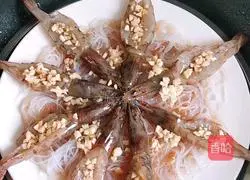 Illustration of how to make rich shrimps with blooming flowers 10