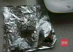 Illustration of how to make salted duck eggs 3