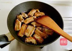 Illustration of how to make sweet and sour pork ribs 11