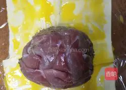 Beef Wellington Illustration of how to do it 10