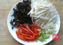 How to make apricot abalone and shredded pork Illustration 1