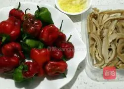 Illustration of how to make stir-fried tripe 1