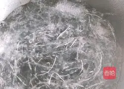 Illustration of how to make rich shrimps with blooming flowers 4