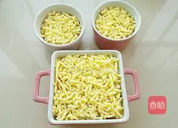 Cheese Baked Mashed Potatoes Recipe Illustration 10