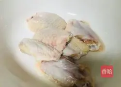 Illustration of grilled chicken wings 2