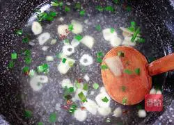 Illustration of how to make clams and wakame vermicelli in a pot 6