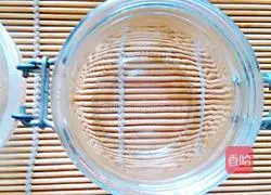 Secret Pickled Pepper Chicken Feet Illustration 11