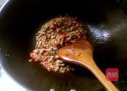 Illustration of how to make minced meat and mashed potatoes 8