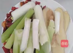 Illustration of how to make Braised Pork Ribs 1