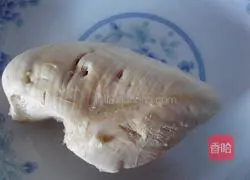 Sesame sauce chicken shredded cold noodles Illustration of how to do it 2