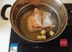 Illustration of Homemade King Oyster Mushroom Twice-cooked Pork 1