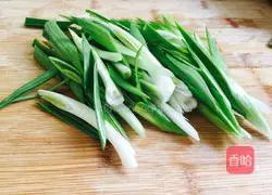 Illustration of twice-cooked pork 3