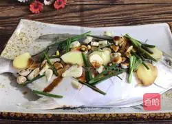 Illustration of how to make steamed golden pomfret 5