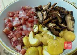 Cantonese-style glutinous rice chicken recipe 9