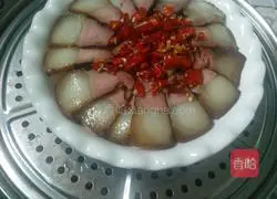 Illustration of how to steam preserved meat 9