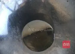 Illustration of how to make sauerkraut and pork ribs 6