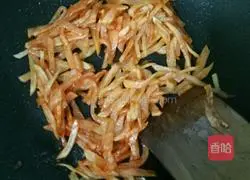 Illustration of how to make tomato sauce and shredded potatoes 5