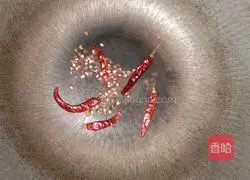 Illustration of home-style boiled meat slices 4