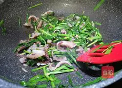 Illustration of how to make chive-flavored octopus tentacles 12