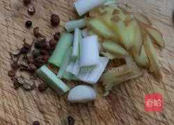 Illustration of how to make spicy chicken (slightly spicy) 3